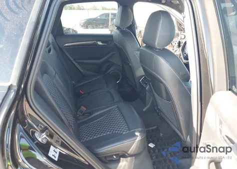 2016 Audi Sq5 3.0T Premium Plus z USA, uszkodzony, nr VIN WA1CCAFP8GA012796